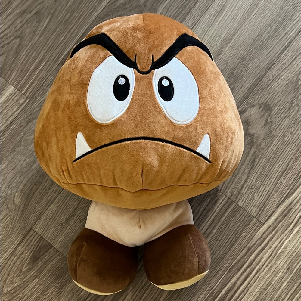 NWT Club Mocchi Mocchi Goomba Mega 15” Plush